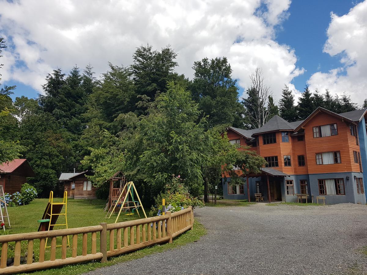 Hotel Santa Maria Pucón Esterno foto