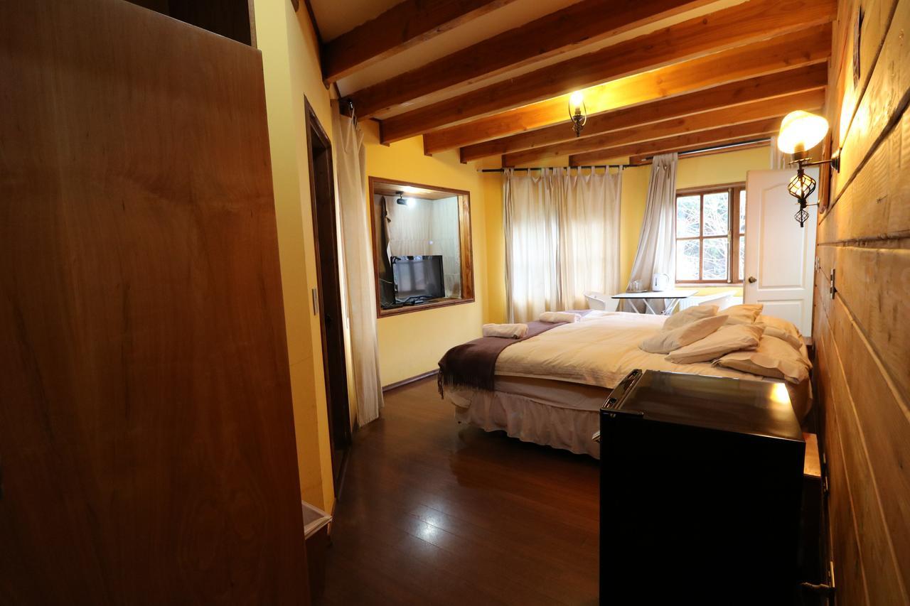 Hotel Santa Maria Pucón Esterno foto