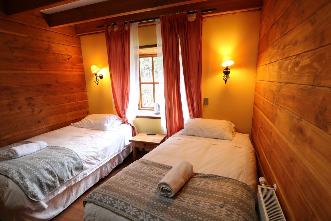Hotel Santa Maria Pucón Esterno foto